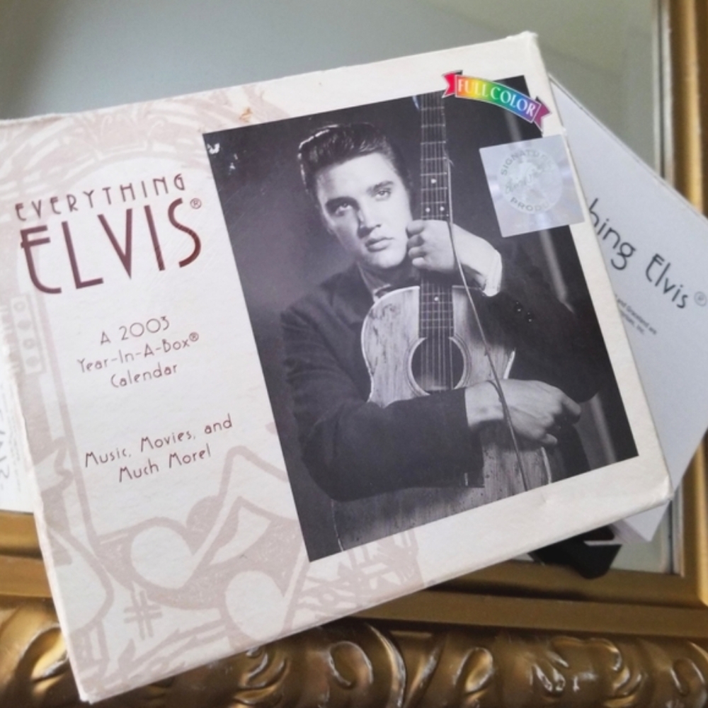 ❗Vintage Elvis Presley 2003 Calendar in a Box❗